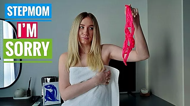 Stepmom Caught Me! Just Rub My Pussy!
