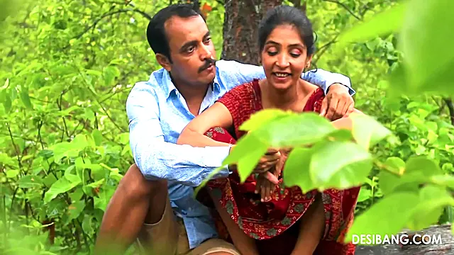 Horny Desi Wife Does 69 After Long Time In The Jungle On A Rainy Day By With Desi Bang