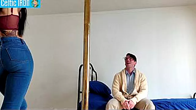 T Hotne Amaterky, Krásný Velký Kozy, Velký Výstřik, Vystriky Sperma, Skákací Míč, Lizani Kundy