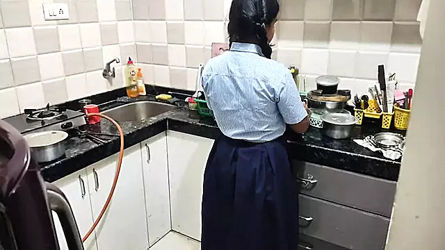 Burit Makcik India, Japanes Aunty, Isteri Curang, Cikgu Pertama Kali Sex, Gadis 18, Guru Jepun
