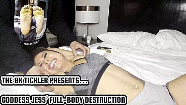 GODDESS JESS FULL-BODY DESTRUCTION