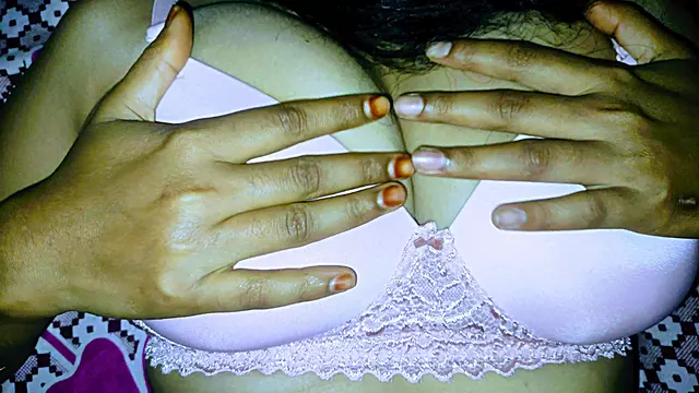Indian Hot Bhabhi Bikini Panty Showing Pussy N Boobs