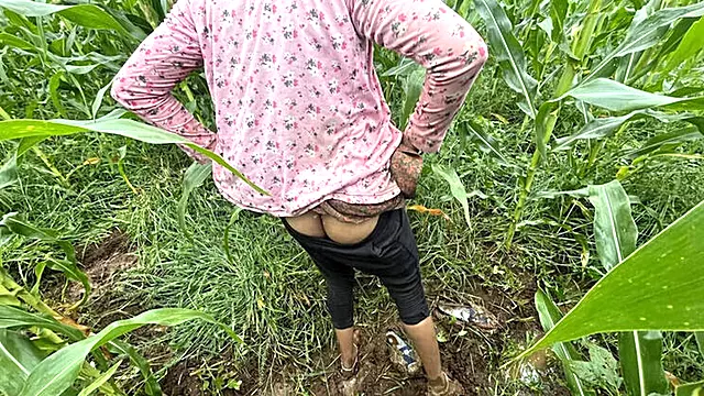Desi Bhabhi Hardcore Outdoor Sex with Devar in Village Farm - Big Natural Tits Cowgirl Action