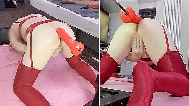 British MILF Lisa Essex Gets Wild with Anal Dildo on Fucking Machine