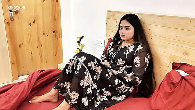 Asian, Tante Søn, Beskidt Snak, Mor, Bliver Væk, Indisk Skønhed, Gammel Indisk, Perfekt Mor, Vred Mor