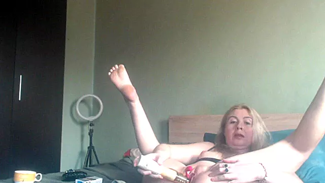 Fucking Myself with a Big Dildo for You