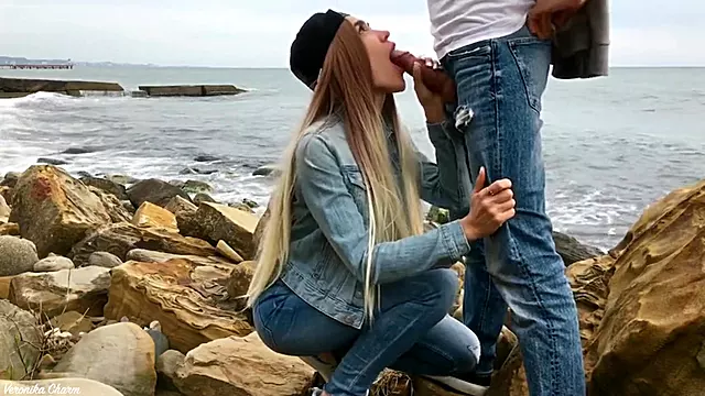 سکس اماتور لب ساحل, کیر اماتور, حلق عمیق اماتور, خردسال اماتور, فیلم سکسی کیر درکس بادانلودمستقیم