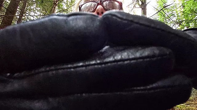 Debt Recovery Ballbusting Executrix (mkv)