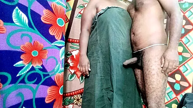 Amatur, Makcik, Burit Makcik India, Abang Main Gan Adik Sendiri, India Anal, Puki India, Malaysian Tamil