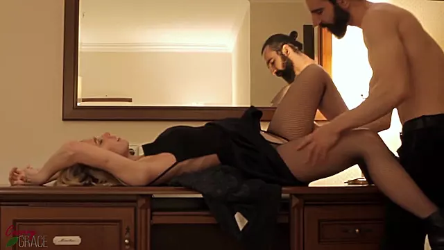 Amatør Blondine, Amatør Par, Utro, Smukke Sort, Frækt Lingeri, Sprøjt I Røven Busty, Fuck My Wife Sort