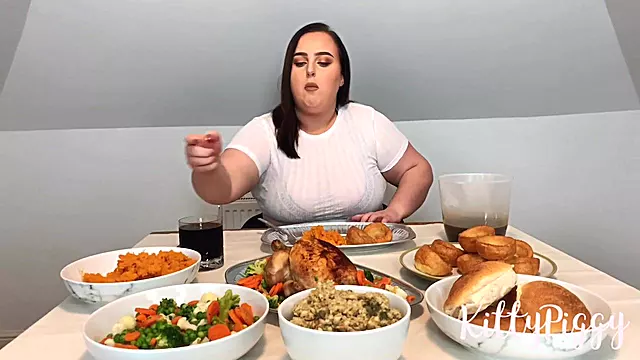 Bbw Tettone, Tettona Culona, Tettone, Sensuale Tettone, Tette, Tette Medie, Tette Molli, Tette Che Passione