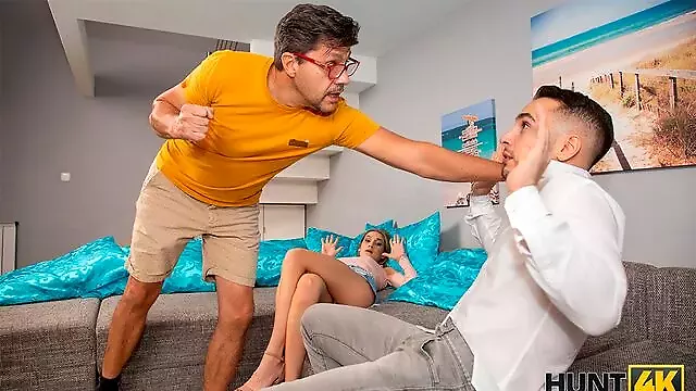 Blondýna I Leginách, Hubení Mlady, Plnostihle Blondyny, Šukaní Před Přitelem, Blondýna Náctiletá Krásky
