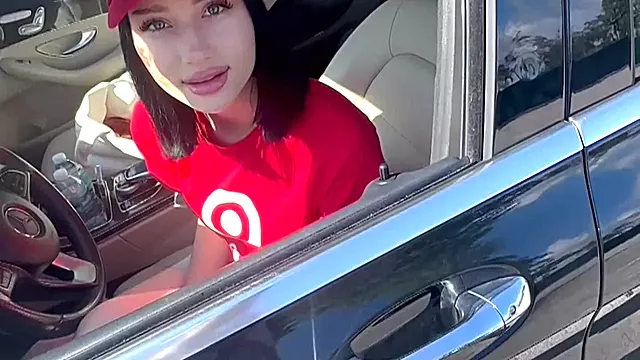 White Slut Taking Her Pussy & Order To BBC