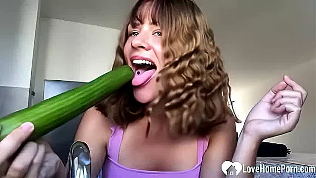 Branleuse Amateur, Baise Amateur Culotte, Culotte, Masturbation Gros Seins, Big Tits Pantie
