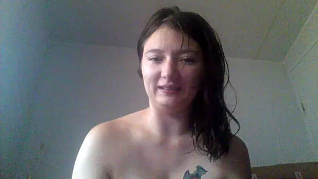 Naughty Milf Enjoys Amateur Anal Blowjob