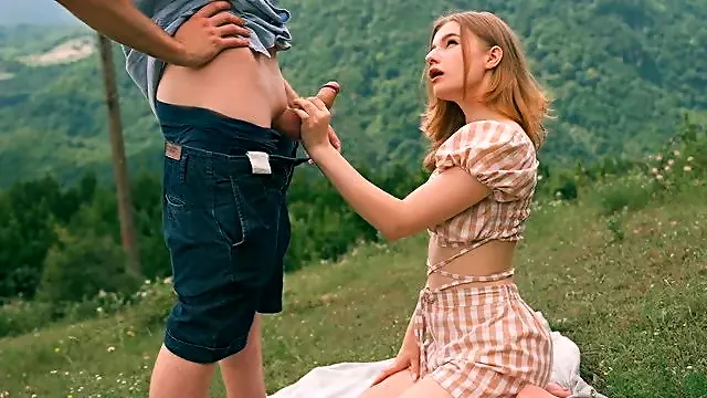 Nechtěla, V Lese, Venušiny, Jezdeni, Nelibi, Nevlastní Sestra, Udelej Mne