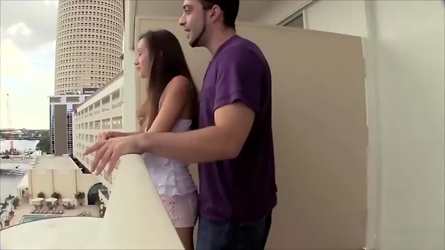 Agir Sikisme Yeniyetme, Yeniyetme Qardawi Ile, Çalanşik Kobud, Yeniyeymə Döşlər, Sikişmə, Döş