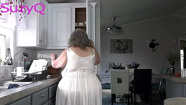 Reife Oma, Reife Dicke Fette Alte Weiben, Reif Großer Arsch, Oma Dirty Talk, Old Granny Großer Arsch