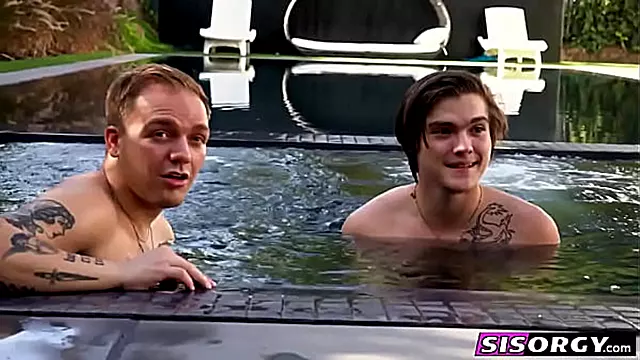 Krem Pie Blonde, Cycata Blondynka, Lodzik Głęboko, Naturalne Brunetki, Sperma W Cipie, Lodzik Na Pierwszej Randce
