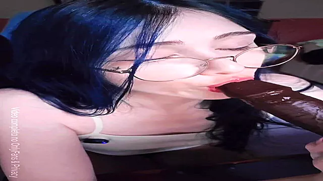 Big Dildo Amador, Boquete Amador, Feitiche Amador, Big Cock Com Inocentes, Boquete Garganta Profunda