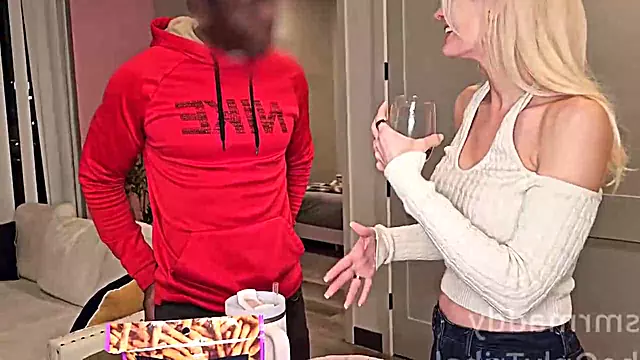 My HotWife Maddy Meet Black guy In Hotel Room