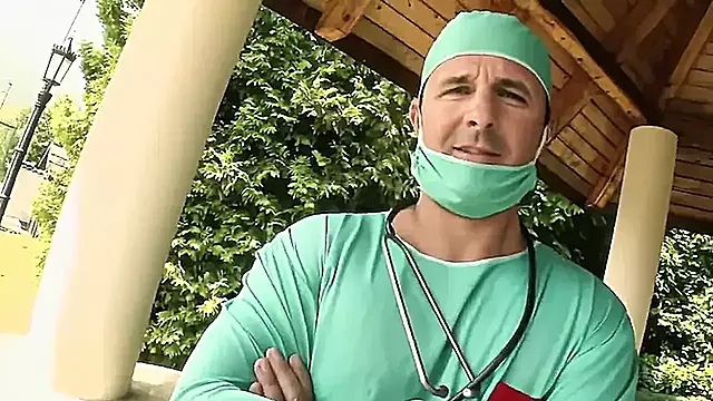 Amater Anal, Velky Penis Anal, Anální Průnik, Anál, Trojka Anal, Velky Penis Trojka, Doktor, U Doktora Trojice