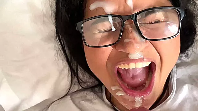 Blowjobs and Facials with Big Cocks