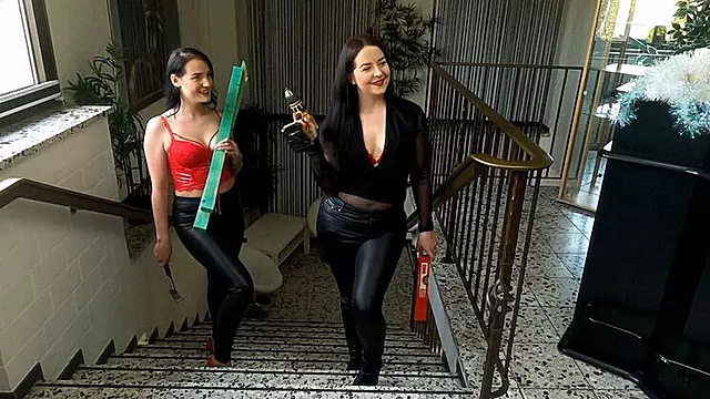German amateur threesome with plumber girls Emma Secret, Lacy Lynn & GermanFuckGirls - teen doggy style, eating pussy & cum on tits