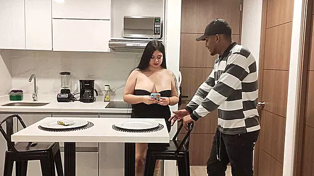 Mamas Grandes Amadoras, Negras Amadoras, Interracial Amador, Natural Amador, Belos Olhos, Público Ass