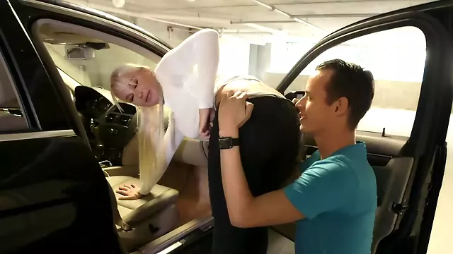 Frumoase Anal, Blonda Anal, Mama Blonda, Mama Stop, Amatori Anal, Tocuri Blonda, Mamici Amatori