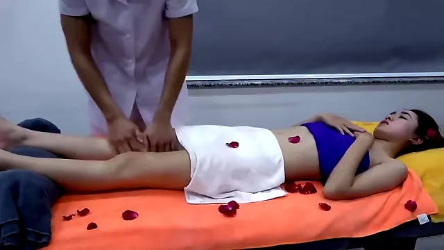 Nastolatka Amatorka, Masaz Azjatki, Masaż Nastolatki, China Nastolatki, Azjatki Amatorki, Nastoletnie Azjatki