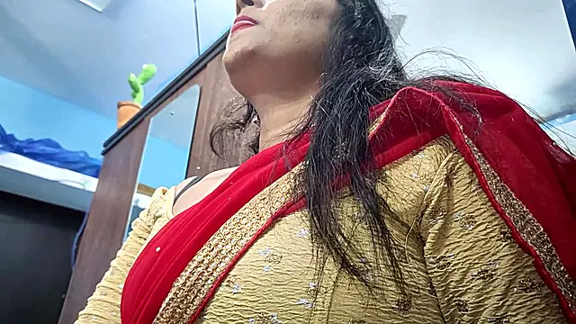 Amateur Lecher, Couple Seduce, Je Donne Ma Femme, Amateur Indien, Vieille Indienne, Bise Ma Femme