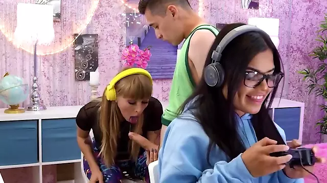 Reality Kings - Angel Youngs Rubs Her Wet Pussy On Stream For Her Fans & Her Roomie Gets Horny