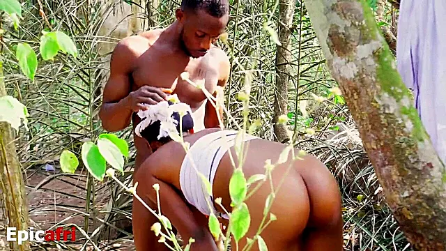 Schwarze Schwaenze Anal, Faceing Anal, Fotoshothing, Schwarze Arschfotzen, Schwarze Fotzen Creampie