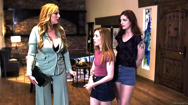 Lesbiche Giovani Tettone, Leccata Di Figa Lesbo, Giovani Lesbiche, Tette Grandi Magra, Tette Da Baciare