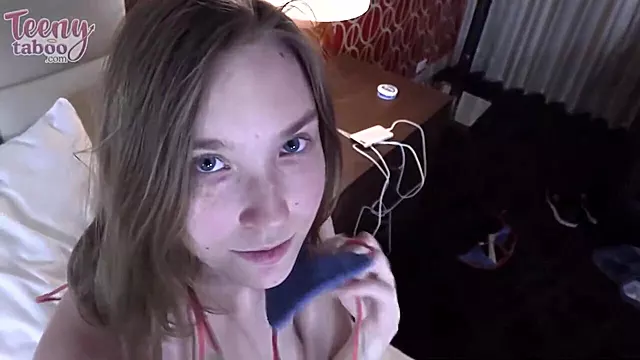 Anal Fisse, Små Bryster Anal, Blowjob Patter, Nærbilleder, Nærbilled Teen, Slikker Fisse, Fregner Anal