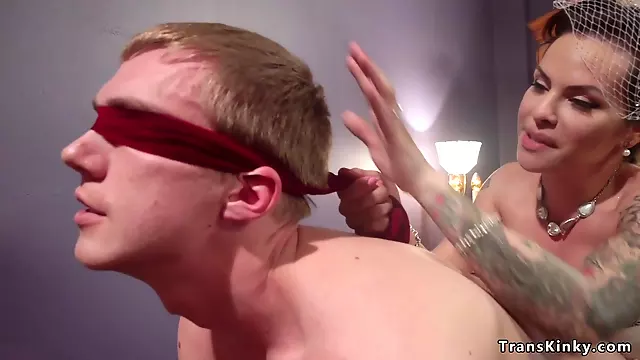 Hard Dominacion, Gran Mamada, Seducción Anal, Duro Primer Anal, Fetiche Duro, Travestis, Travesti Anal
