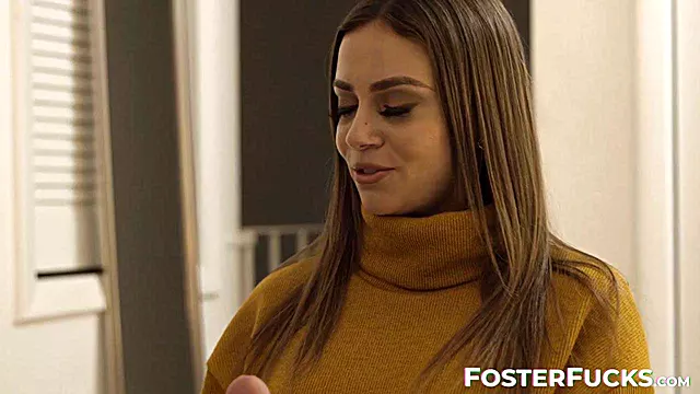 Lille Pik Vs Stor Pik, Milf Med Store Juggs, Store Bryster Sutter Pik, Lille Pik Blowjob
