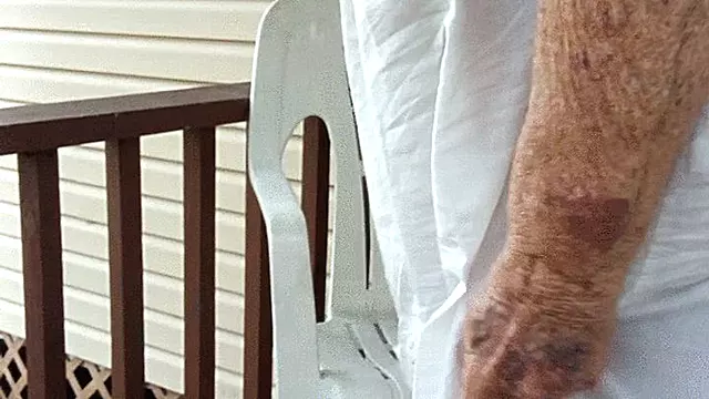 Abuelas Tetonas, Tetona Exteriores, Tetonas Fumando, Tetas Abuela, Tetas, Tetonas Reales, Mama Con Leggins