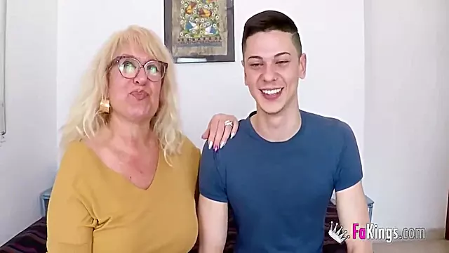 Velke Kozy Amaterek, Tlusté Ženy Na Fetiš Nohy, Obrovské Přírodní Prsa, Velký Přírodní Titted