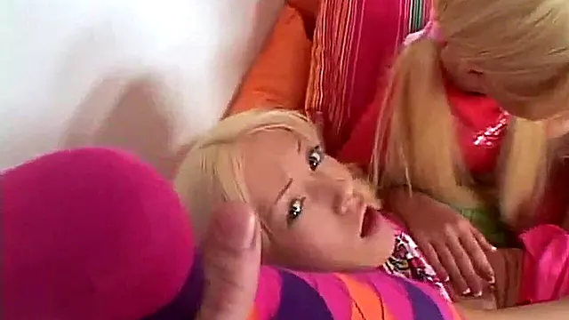 Höschen, Lesben Fingern, Höschen Fingern, Fotze Fingern, Mädchen Pov, Blond, Höschen In Der Muschi