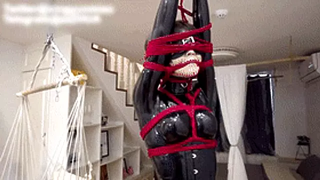 Aziatky Otroctvo, Aziatky Latex, Latex Bondage V, Sex A Zviazan Zena, Čiňanki, Ženská Dominancia