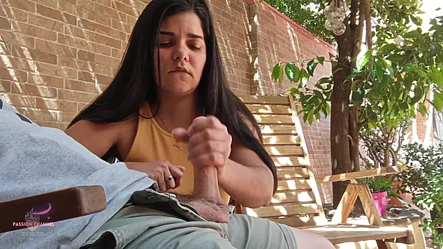 Tetas Enormes, Tetas Grandes Follando, Morena Tetona, Tetonas, Tetonas Masivas, Tetas Morenas