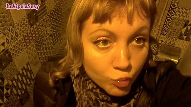Figa Vista Dal Culo, Signora In Toilet, Fetish Pipì, Figa Fetish, Pisciata In Figa, Pipi Disperazione